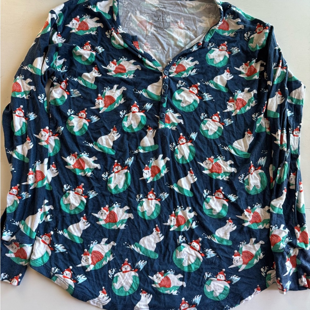 Me Undies Festive Long Sleeve pajama 
Shirt size Small Modal cotton